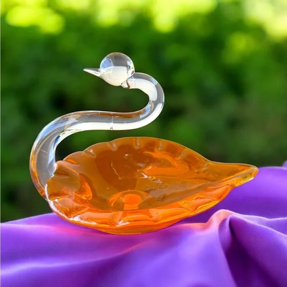 Vintage Orange Blown Glass Swan Trinket Dish Handmade Decorative - Picture 2 of 4
